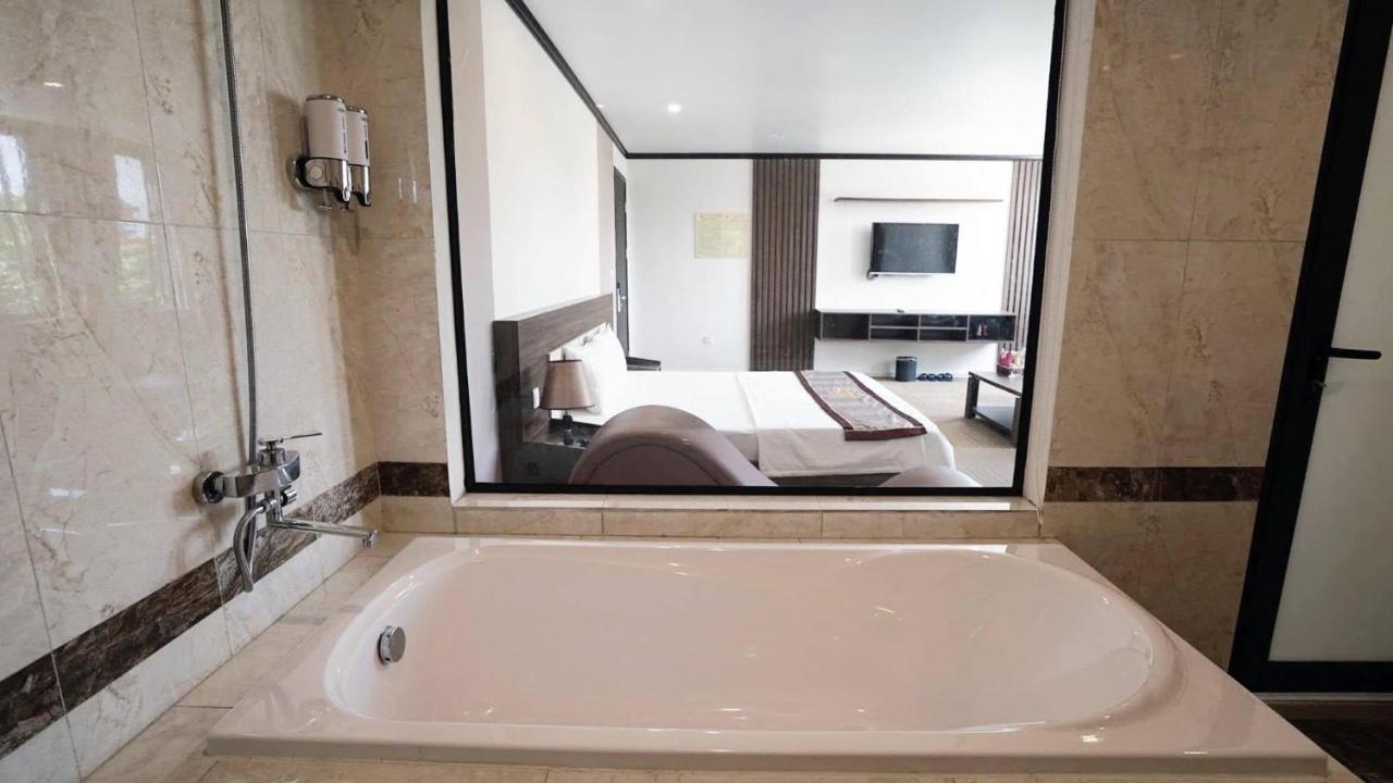 Hotel Khach San Hoang Gia II Thai Binh Exterior foto